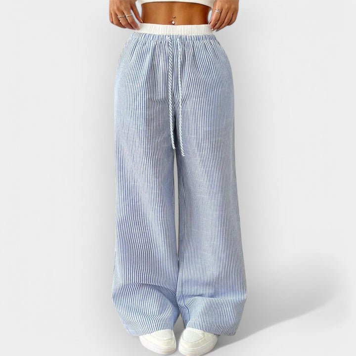 Pantaloni Oversized cu Dungi