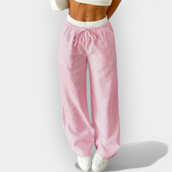 Pantaloni Oversized cu Dungi