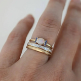 Theresa – Un inel auriu elegant