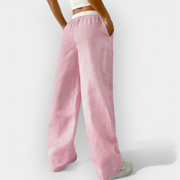 Pantaloni Oversized cu Dungi
