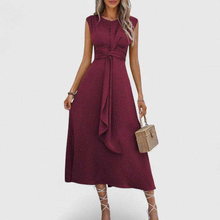 Rochie Maxi Vaporoasă Penelopa Fără Mâneci cu Decolteu Rotund Flattering