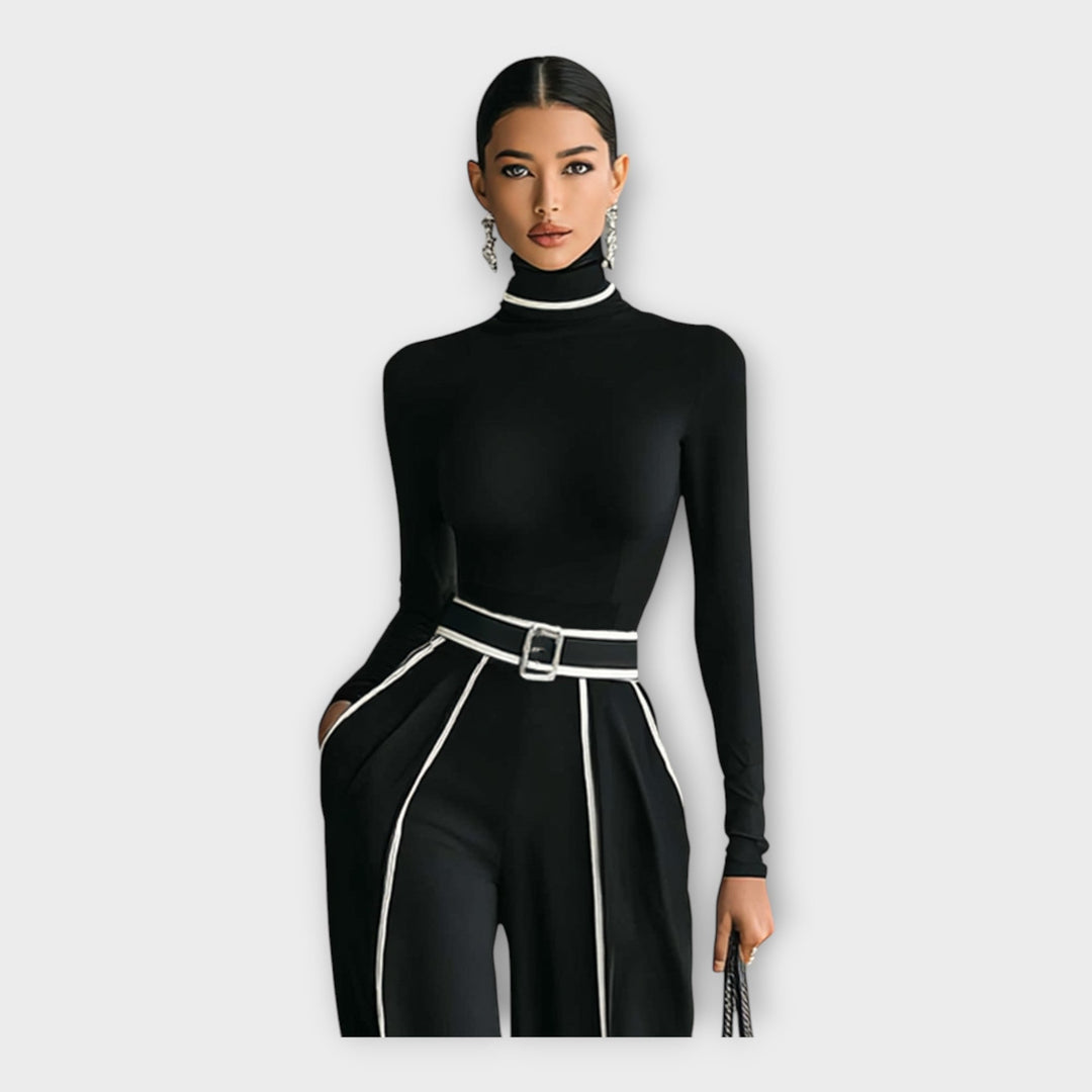 Salopetă elegantă cu design minimalist