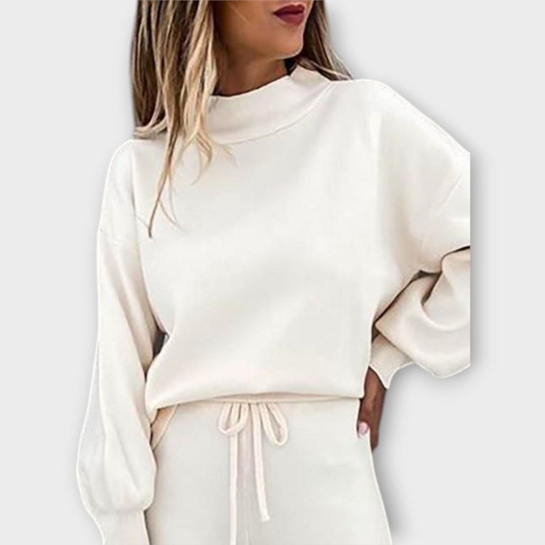 Set cu Design Elegant și Confortabil
