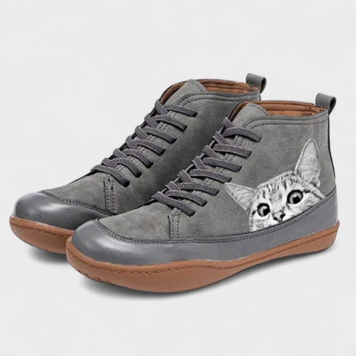 Ferrero - Sneakers – pentru iubitorii de pisici