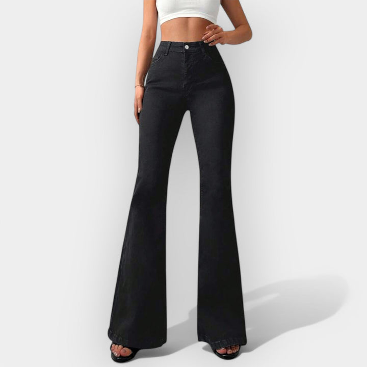 "Jeans Bootcut cu talie înaltă" could be rewritten as "Jeans Bootcut cu talie înaltă pentru un look elegant".