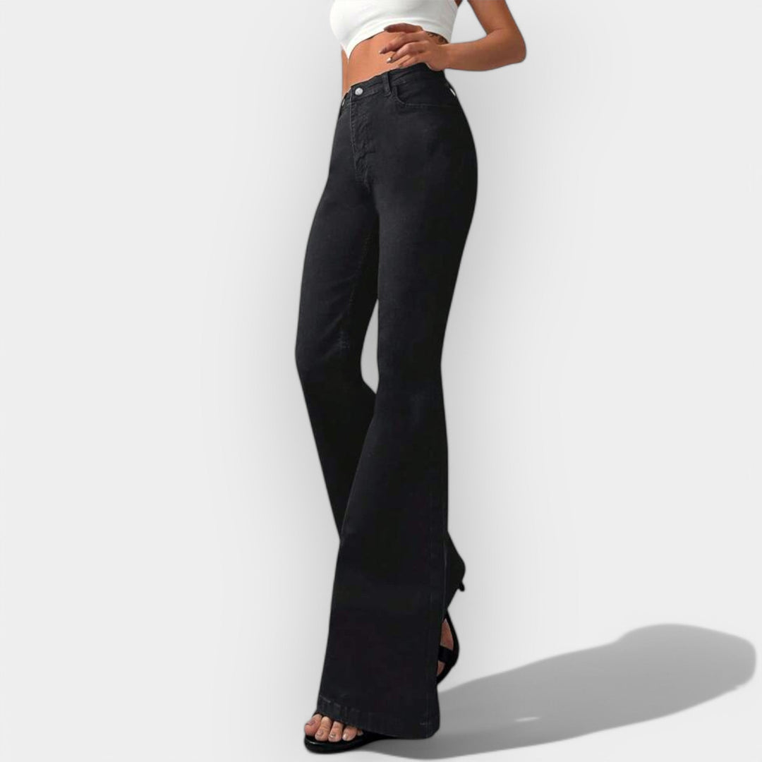 "Jeans Bootcut cu talie înaltă" could be rewritten as "Jeans Bootcut cu talie înaltă pentru un look elegant".