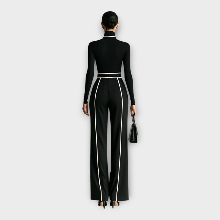 Salopetă elegantă cu design minimalist
