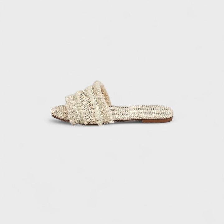 Rikke | Pantofi Pompon