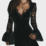 Eftalia - Rochie Mini din Catifea" can be rewritten as "Eftalia - Rochie Mini din Material Catifelat.