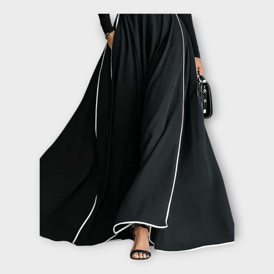 Rochie lungă cu design minimalist elegant