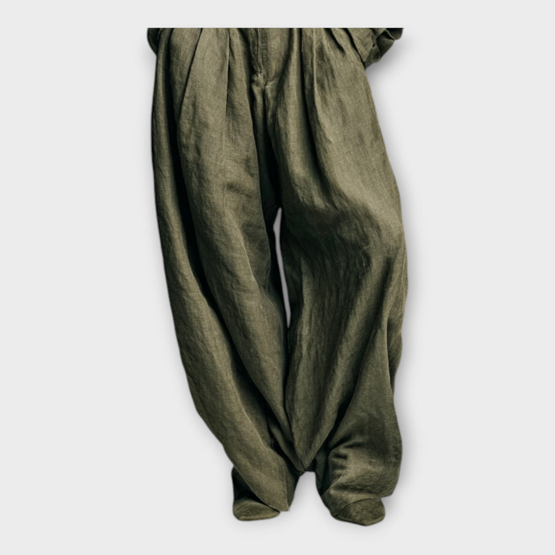 Cămașă și pantaloni cu stil fără efort