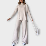 Laura - Set Tricotat cu Design Confortabil